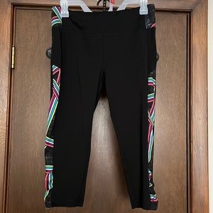 Capri length workout leggings
